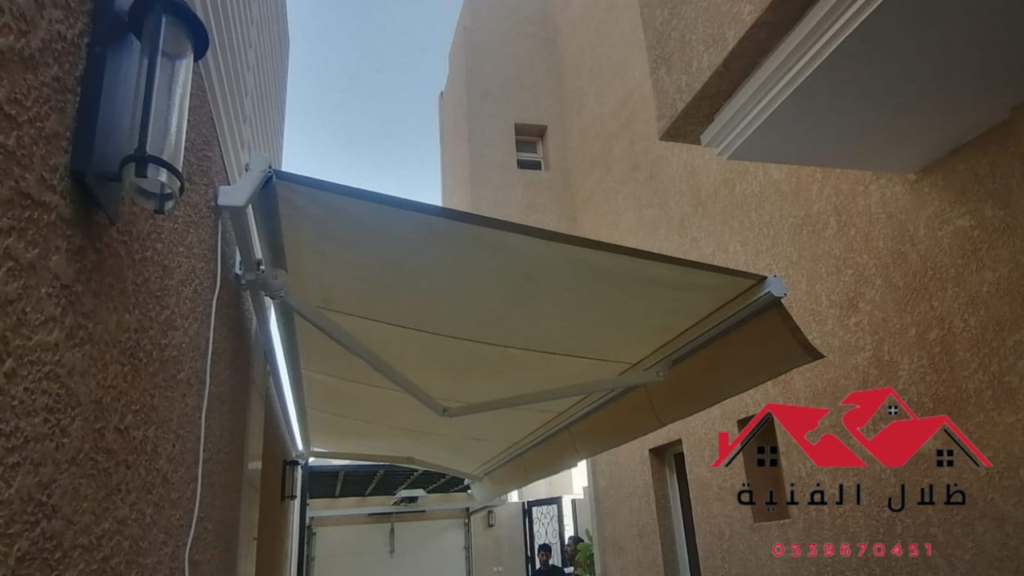 مظلات خارجية متحركة 